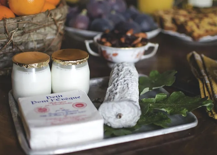 Monastere De Nocleg ze śniadaniem 3*