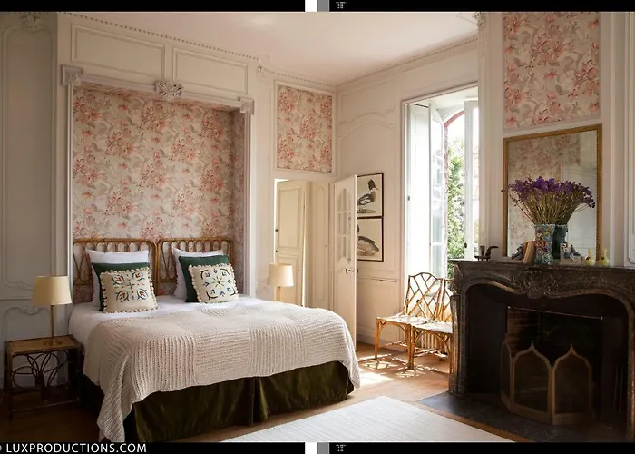 Nocleg ze śniadaniem Monastere De Brucourt