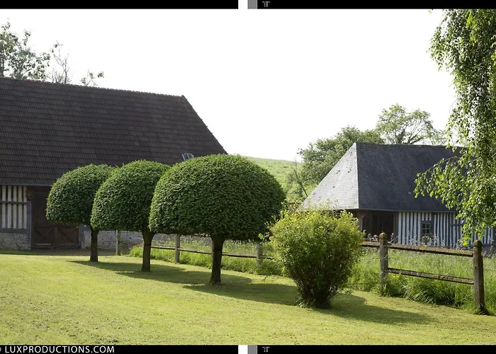 Monastere De Nocleg ze śniadaniem 3*