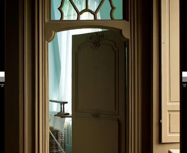 Monastere De Nocleg ze śniadaniem